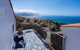 Ispani Inn Resort